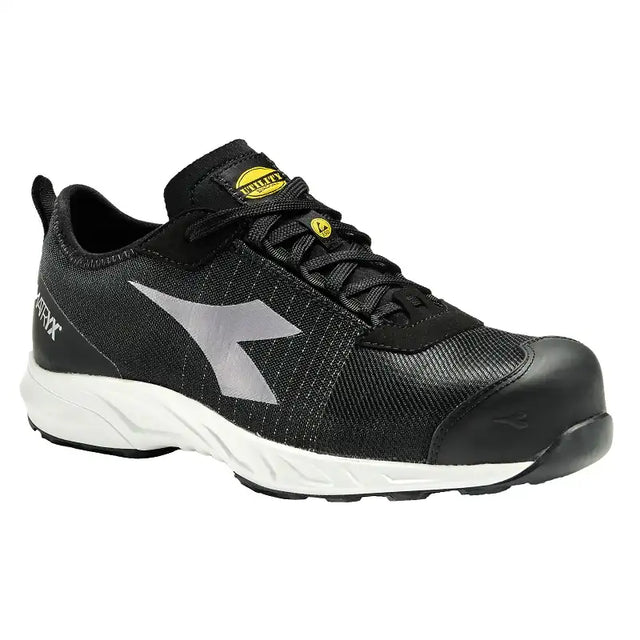 Diadora FLY Litebase Matryx LOW S3L Halbschuh schwarz – schwarz